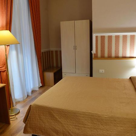 Catania Centro Rooms ภายนอก รูปภาพ