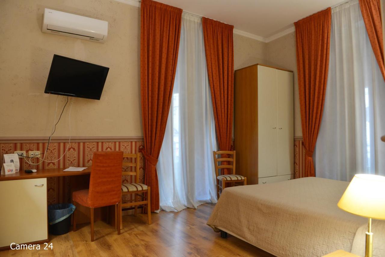 Catania Centro Rooms ภายนอก รูปภาพ