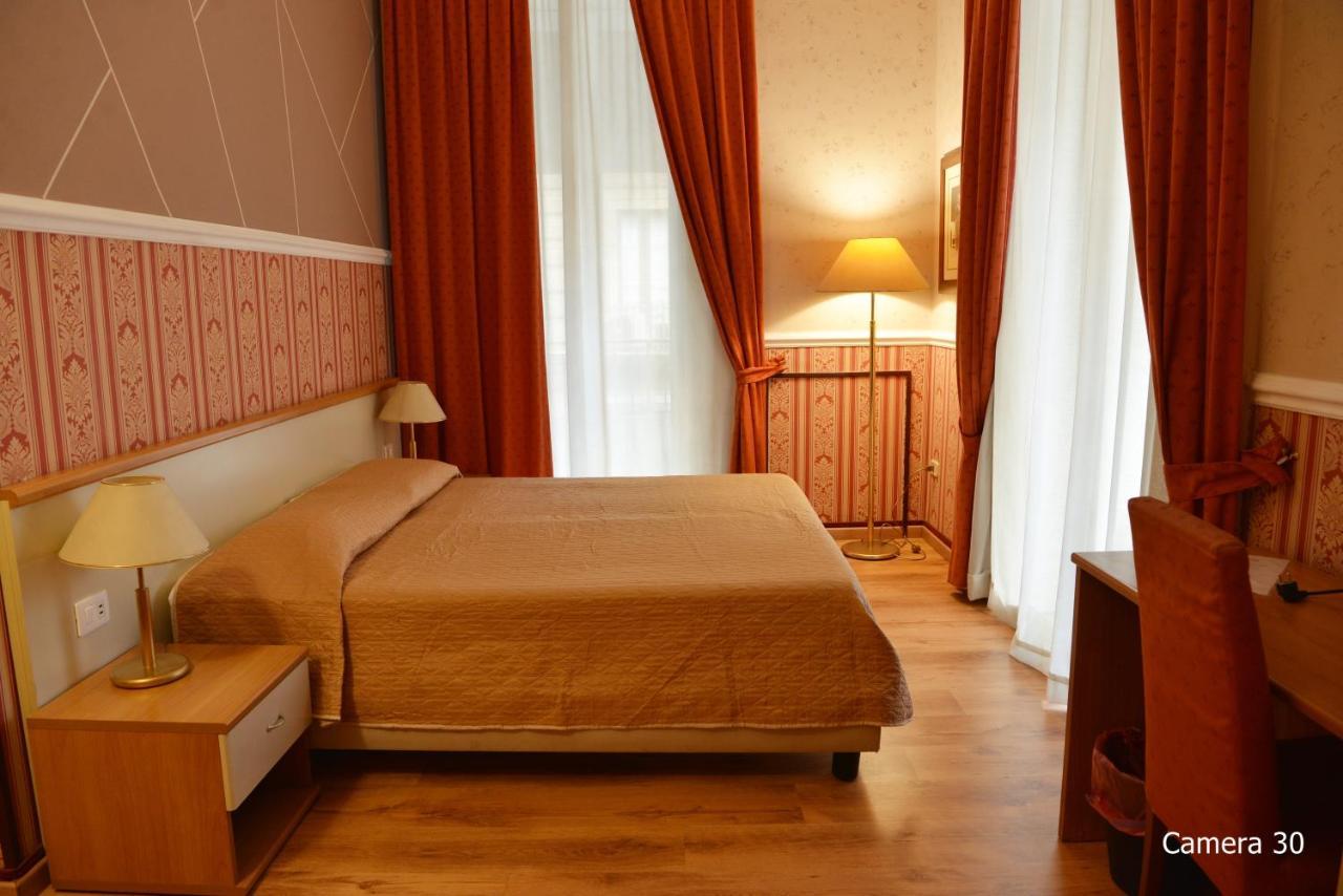 Catania Centro Rooms ภายนอก รูปภาพ