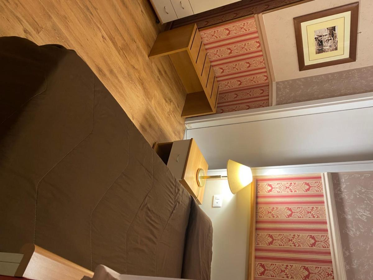 Catania Centro Rooms ภายนอก รูปภาพ