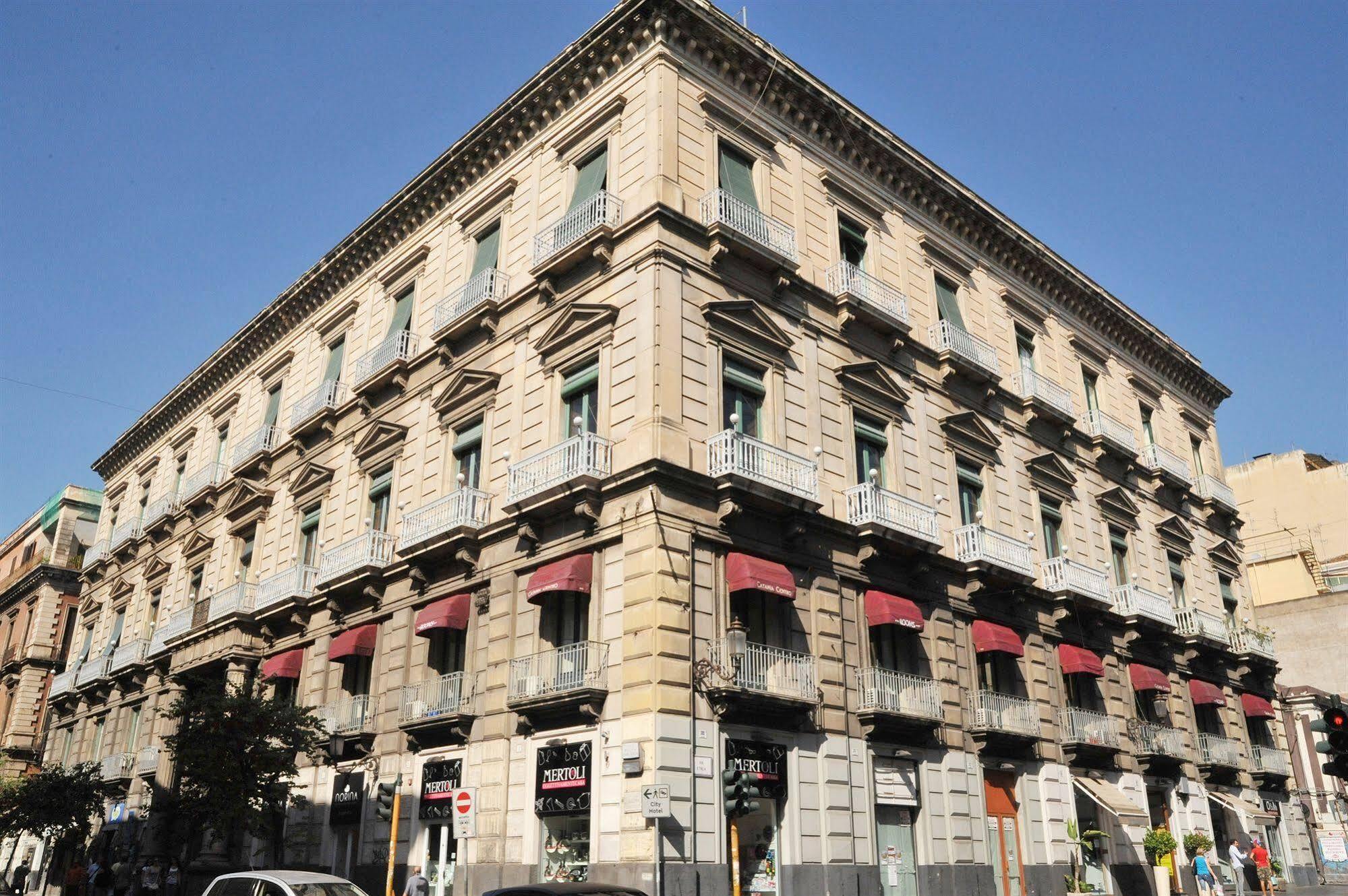 Catania Centro Rooms ภายนอก รูปภาพ